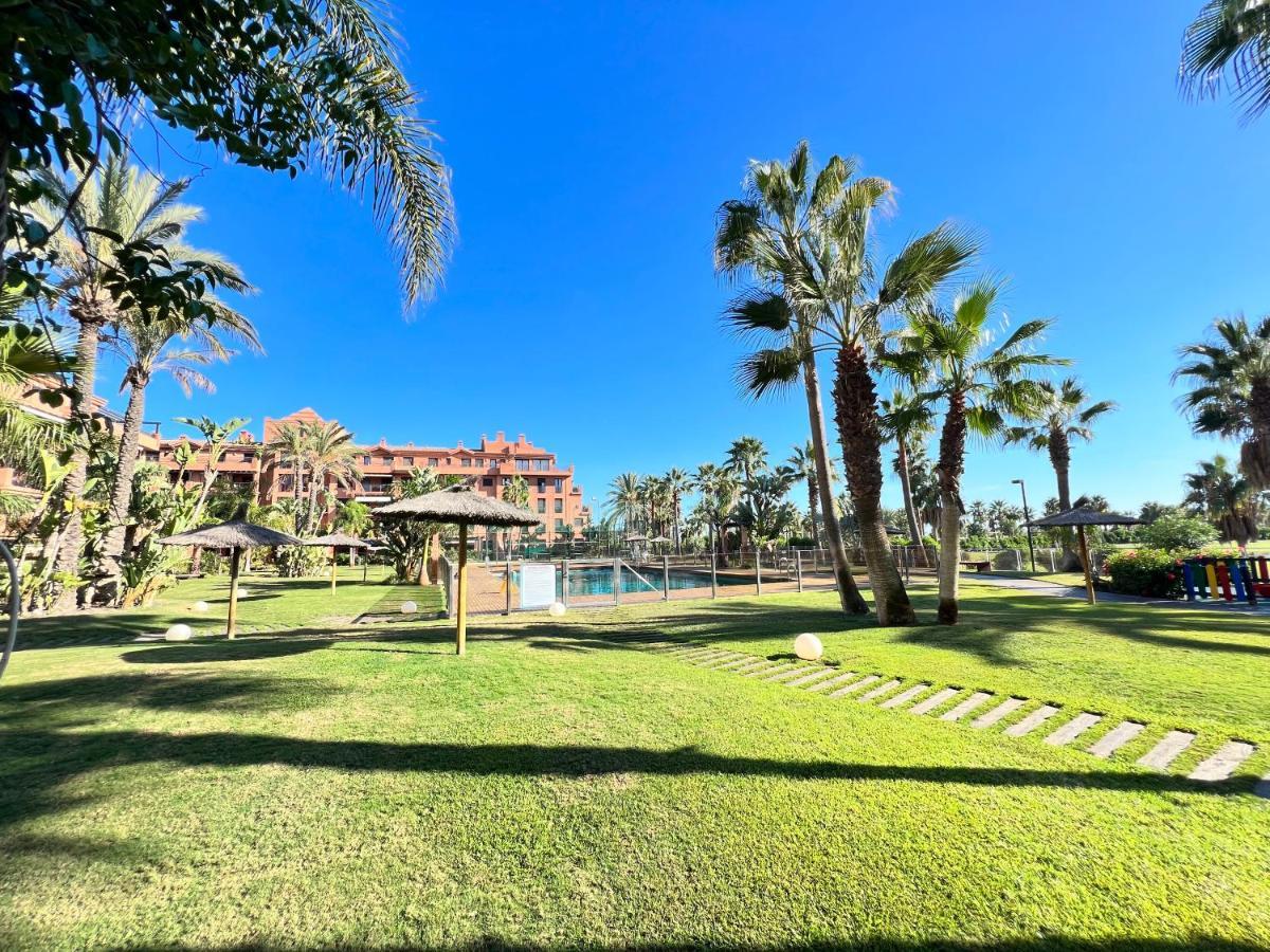 Pushe Playa Granada Beach & Golf 20 Мотрил Екстериор снимка
